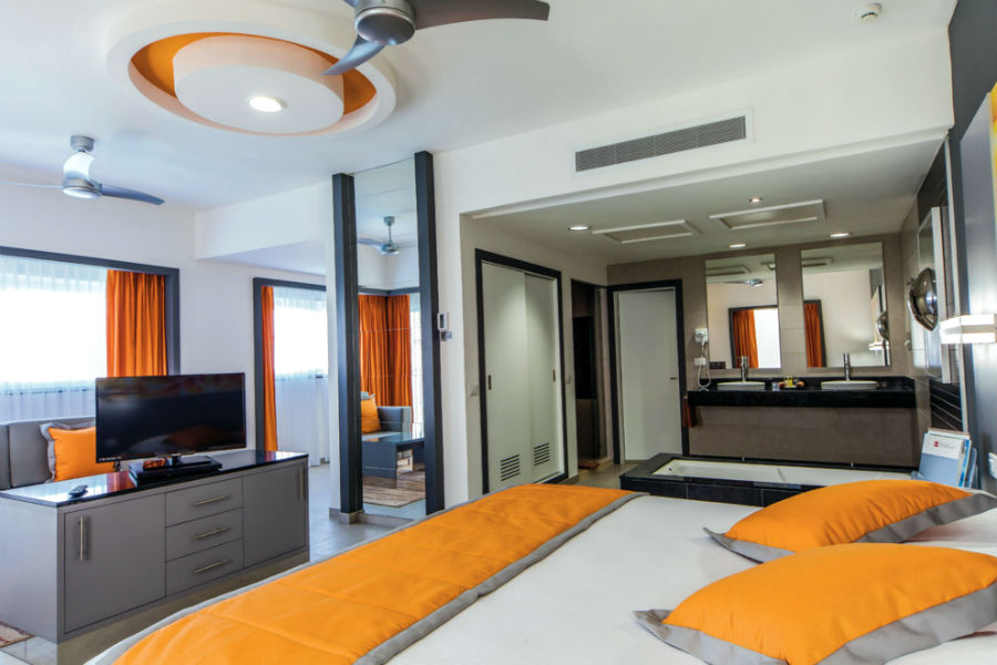 best riu hotel in cancun reddit
